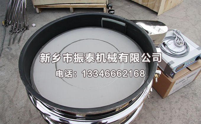 正極材料特氟龍超聲波振動(dòng)篩為什么需要噴特氟龍材質(zhì)呢？